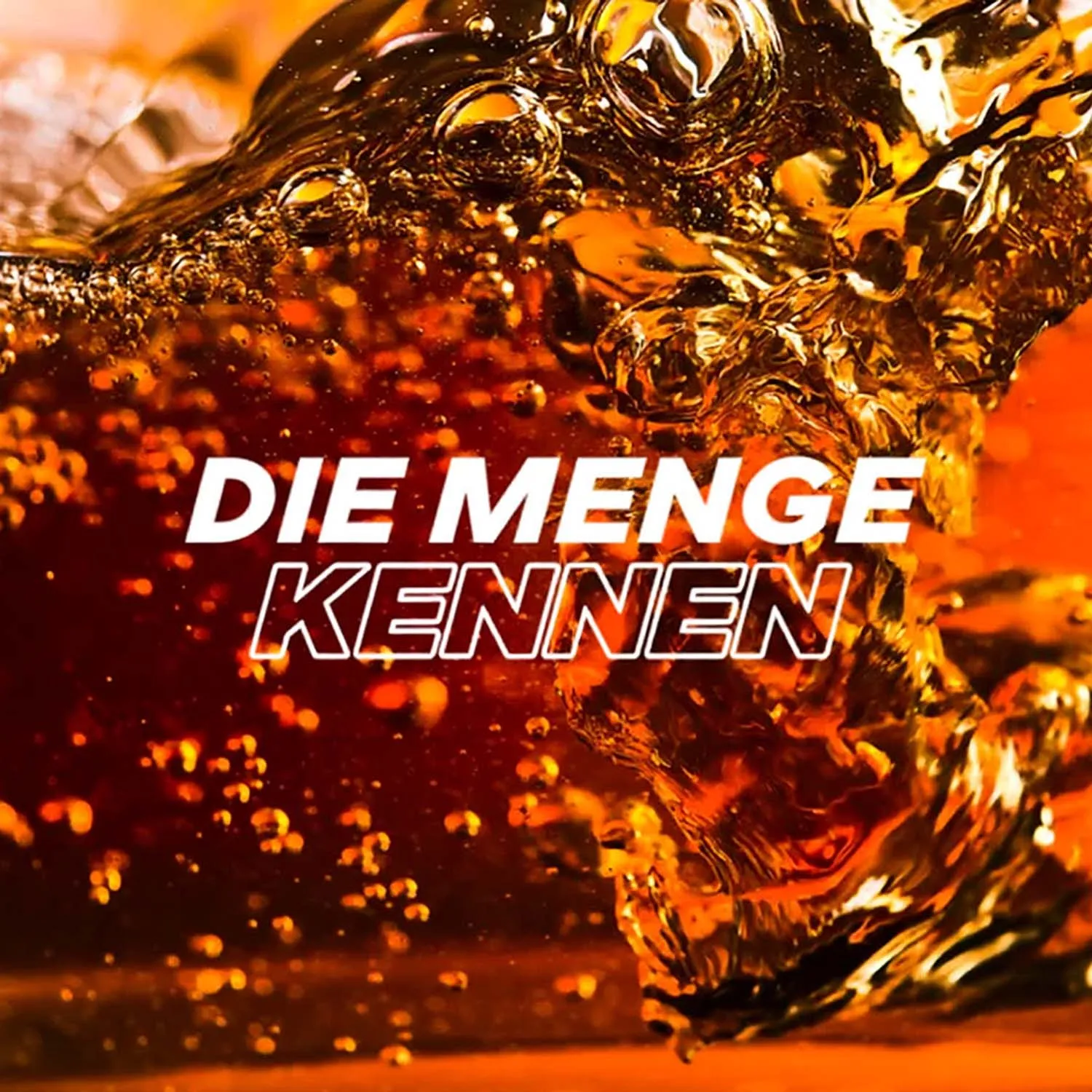 Amber Liquid Splash Close Up German Text Orange Background Drinksmart
